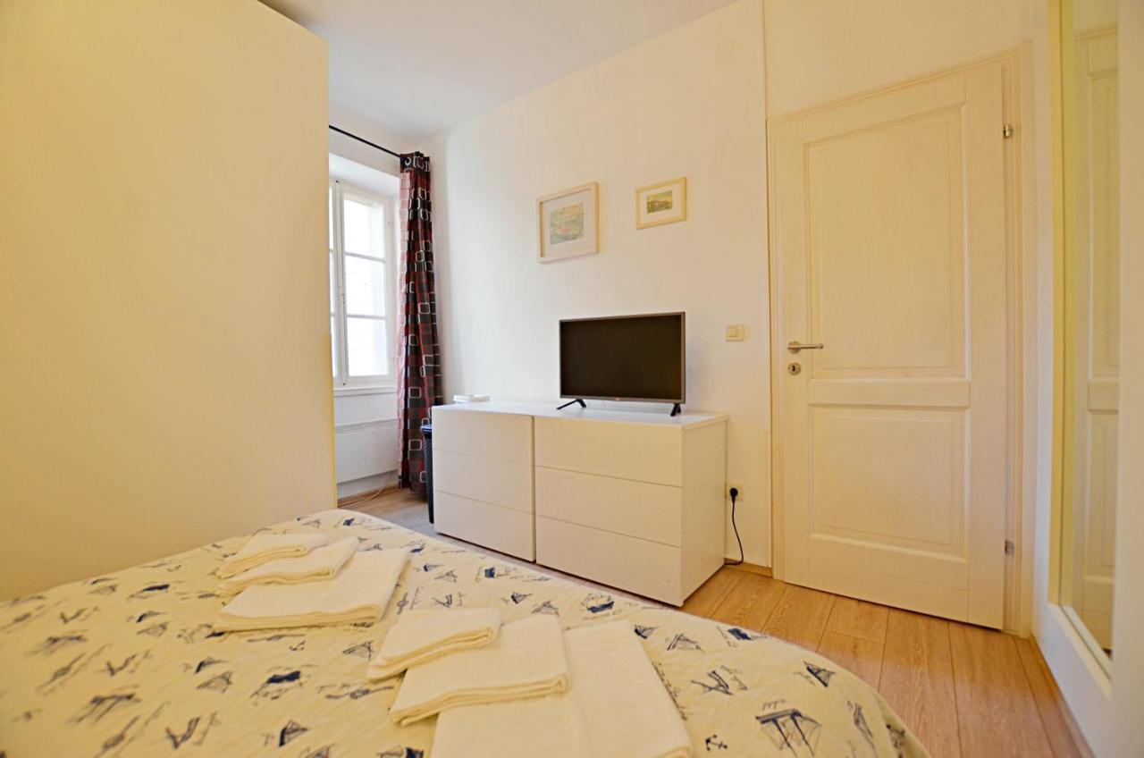 Seaview Apartment Andana Rovinj Exterior photo