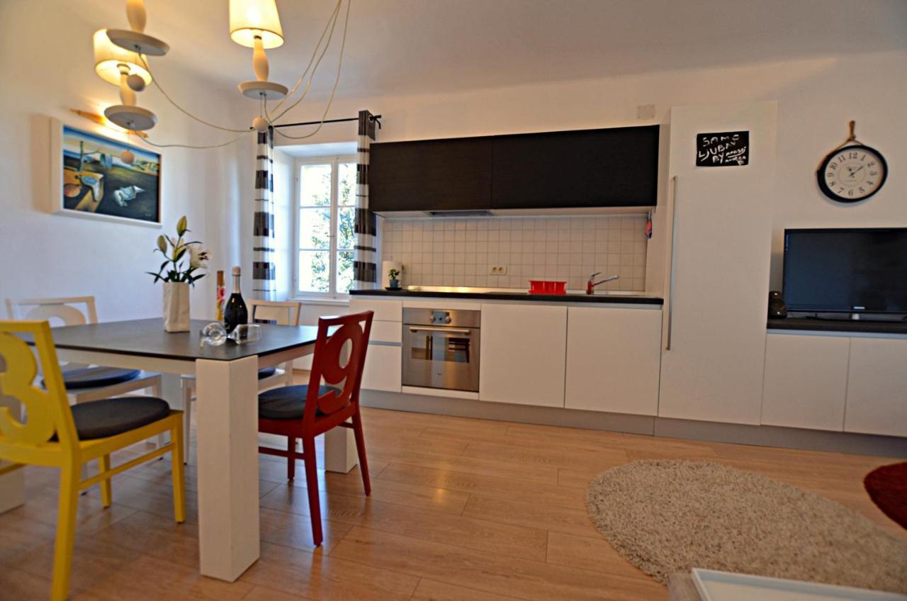 Seaview Apartment Andana Rovinj Exterior photo
